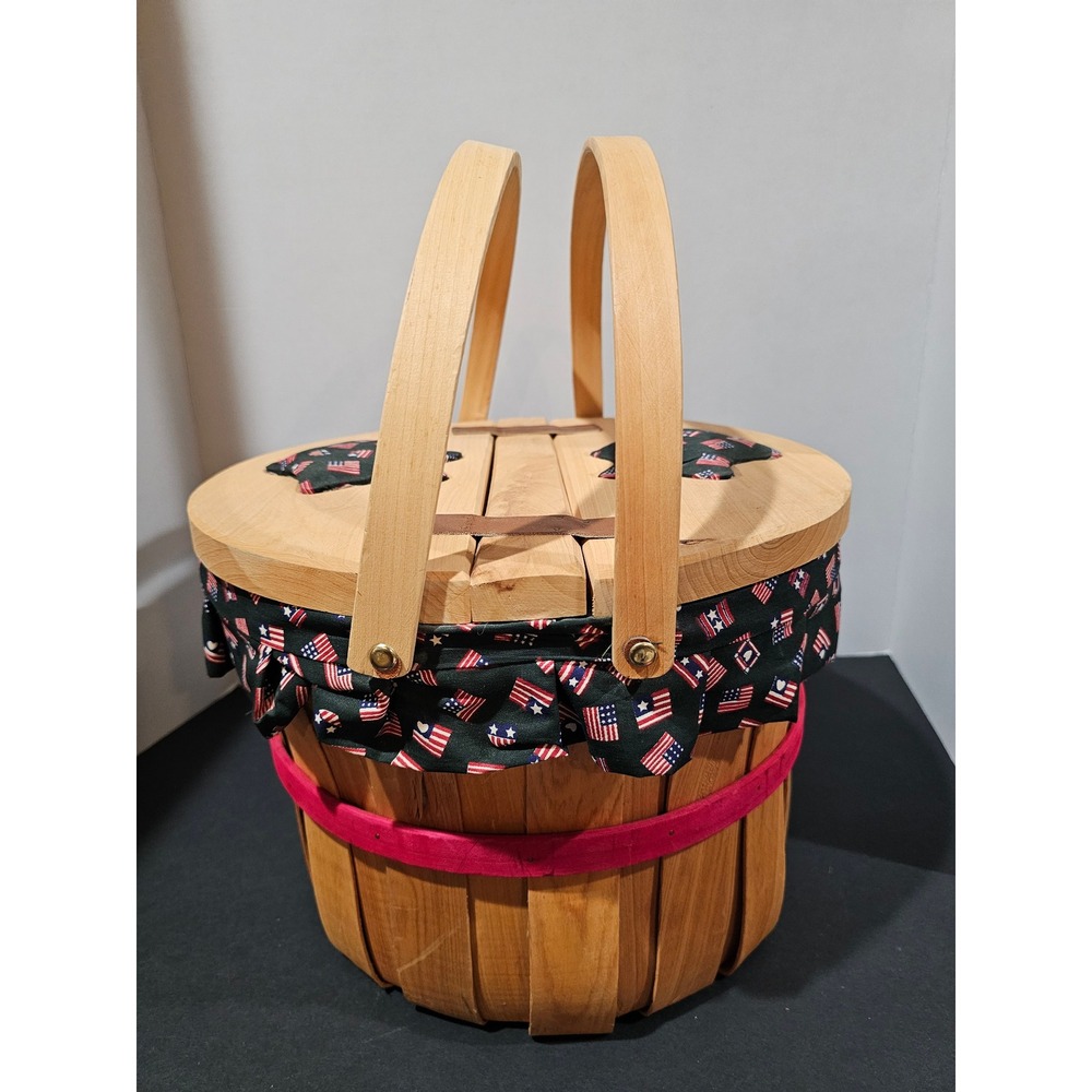Vintage Americana Farmhouse Sewing Basket Picnic Basket